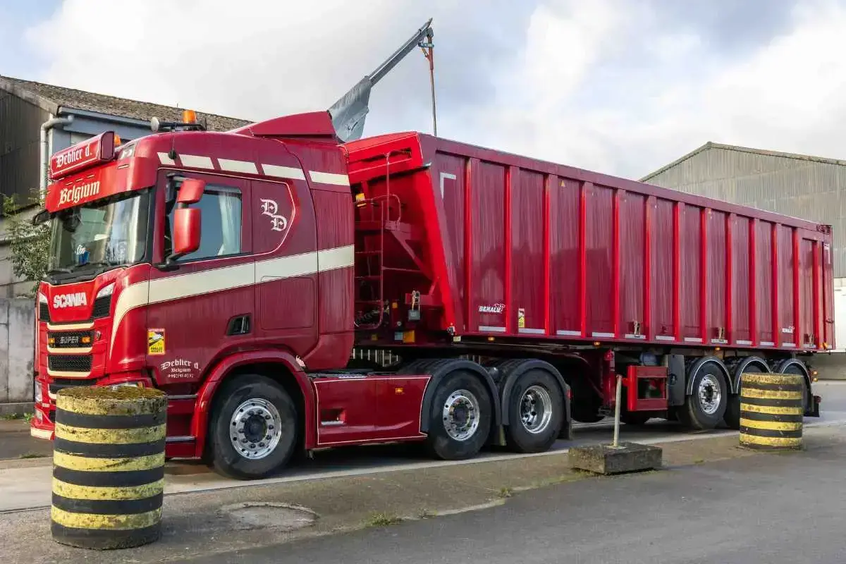 Environmental standards in truck transport